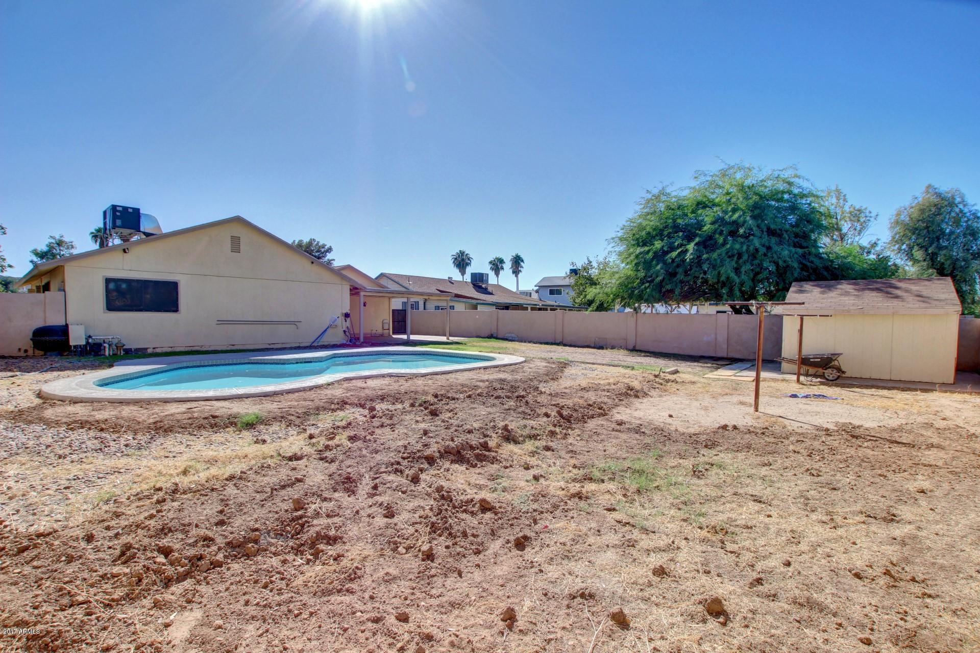 4124 East Vineyard Road Phoenix, AZ 85042 - Photo 33 of 35 Vineyard - 4124 (33)