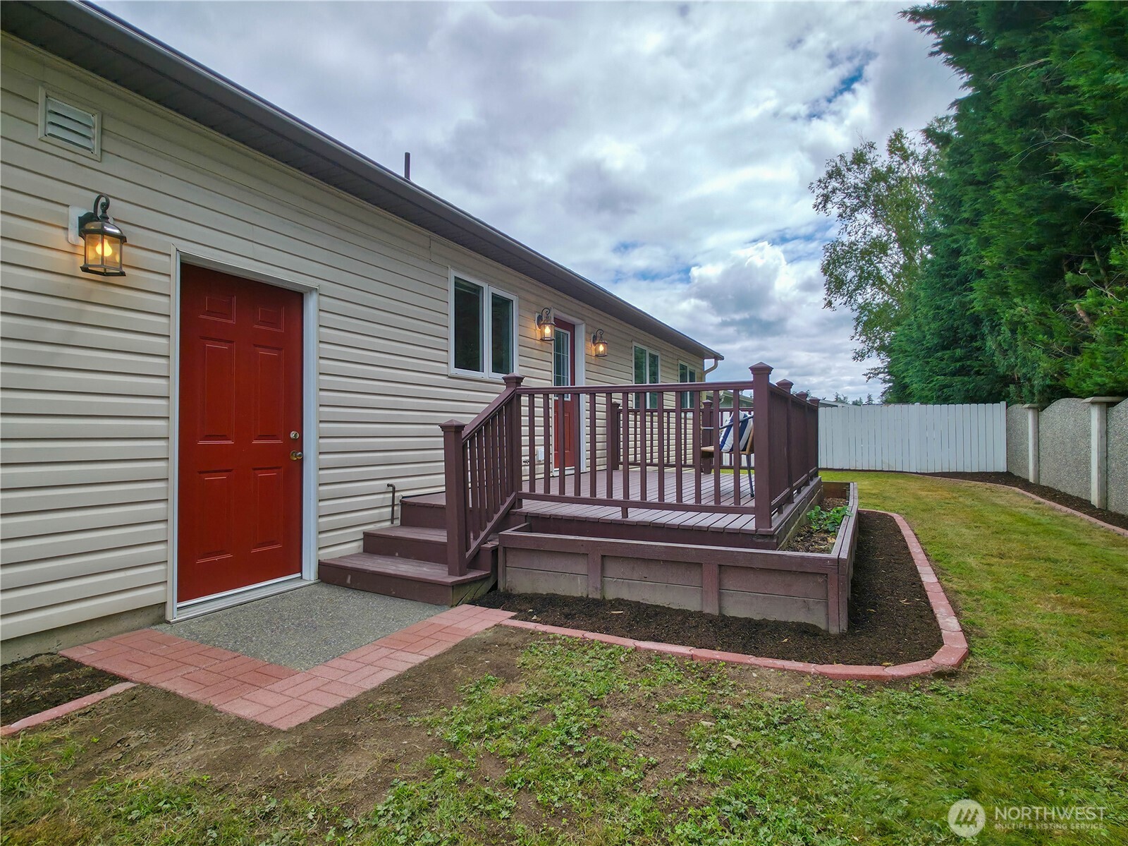 107 South Pass Road, Unit 7 Nooksack, WA 98276 - Photo 15 of 21 Gallery Image 15
