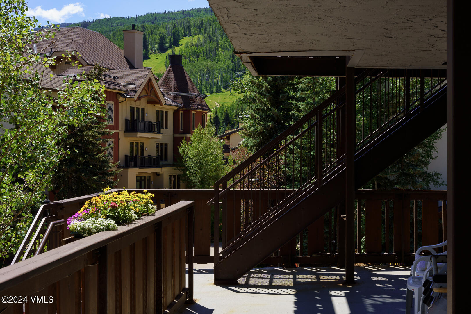 707 West Lionshead Circle, Unit 118 Vail, CO 81657 - Photo 2 of 29 a view of balcony with chairs