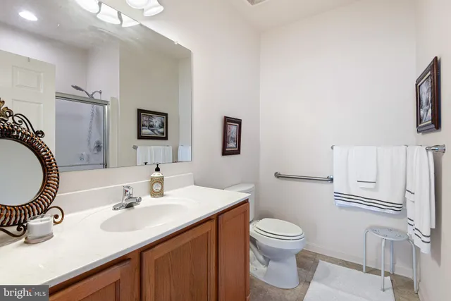 $340,000 | 77 Grand National Lane, Unit 12, Newark, DE 19702