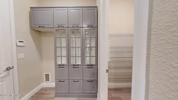 a view of walk in closet