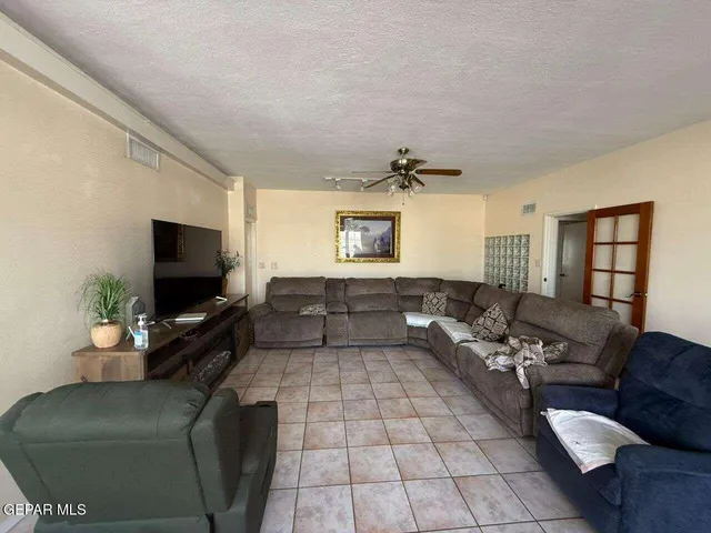 $499,900 | 10904 Don January Drive, El Paso, TX 79935