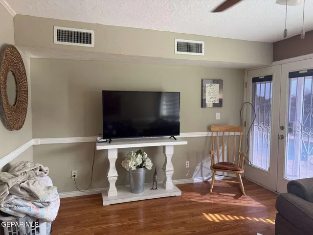 $499,900 | 10904 Don January Drive, El Paso, TX 79935