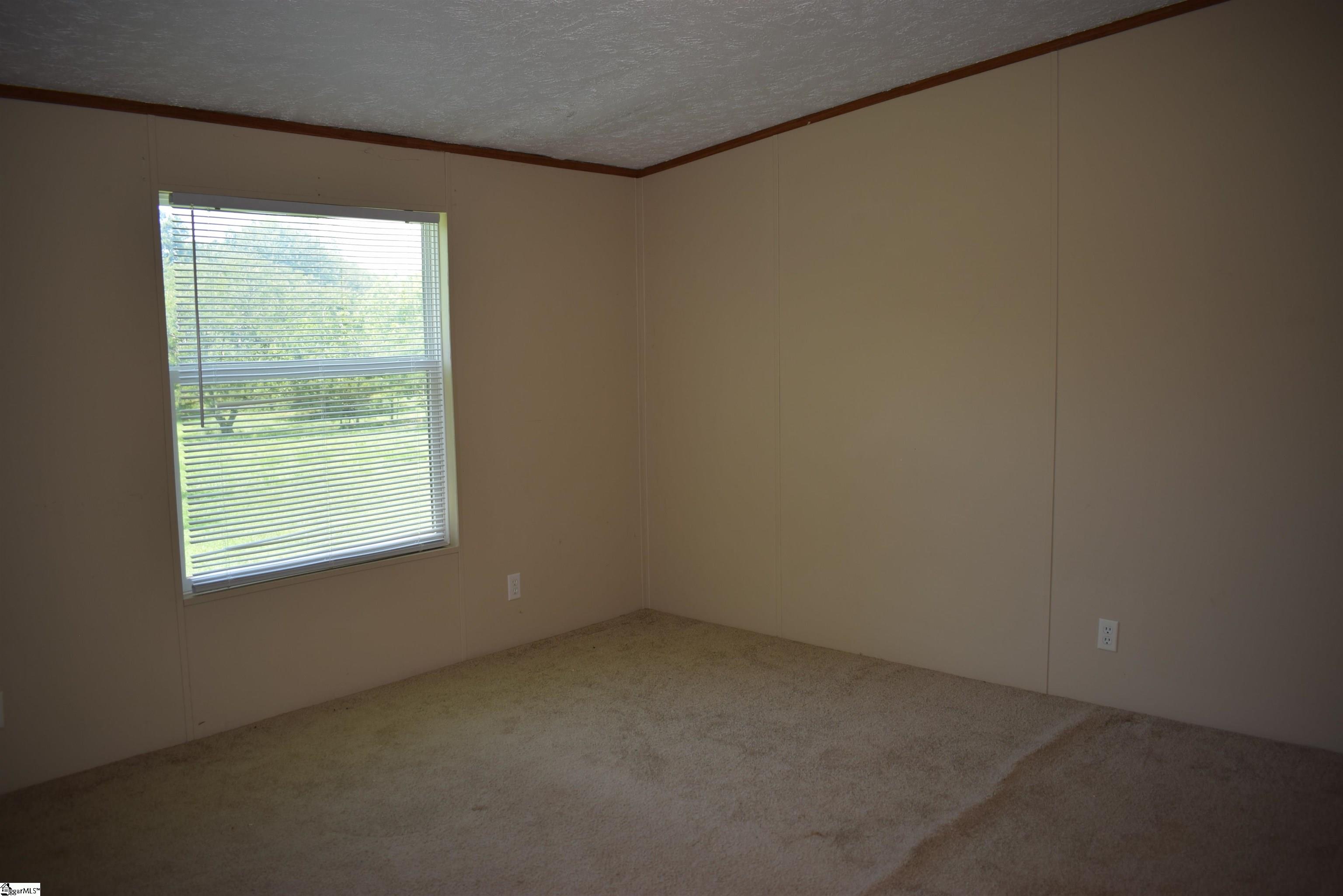 170 Cooper Road Campobello, SC 29322 - Photo 20 of 29