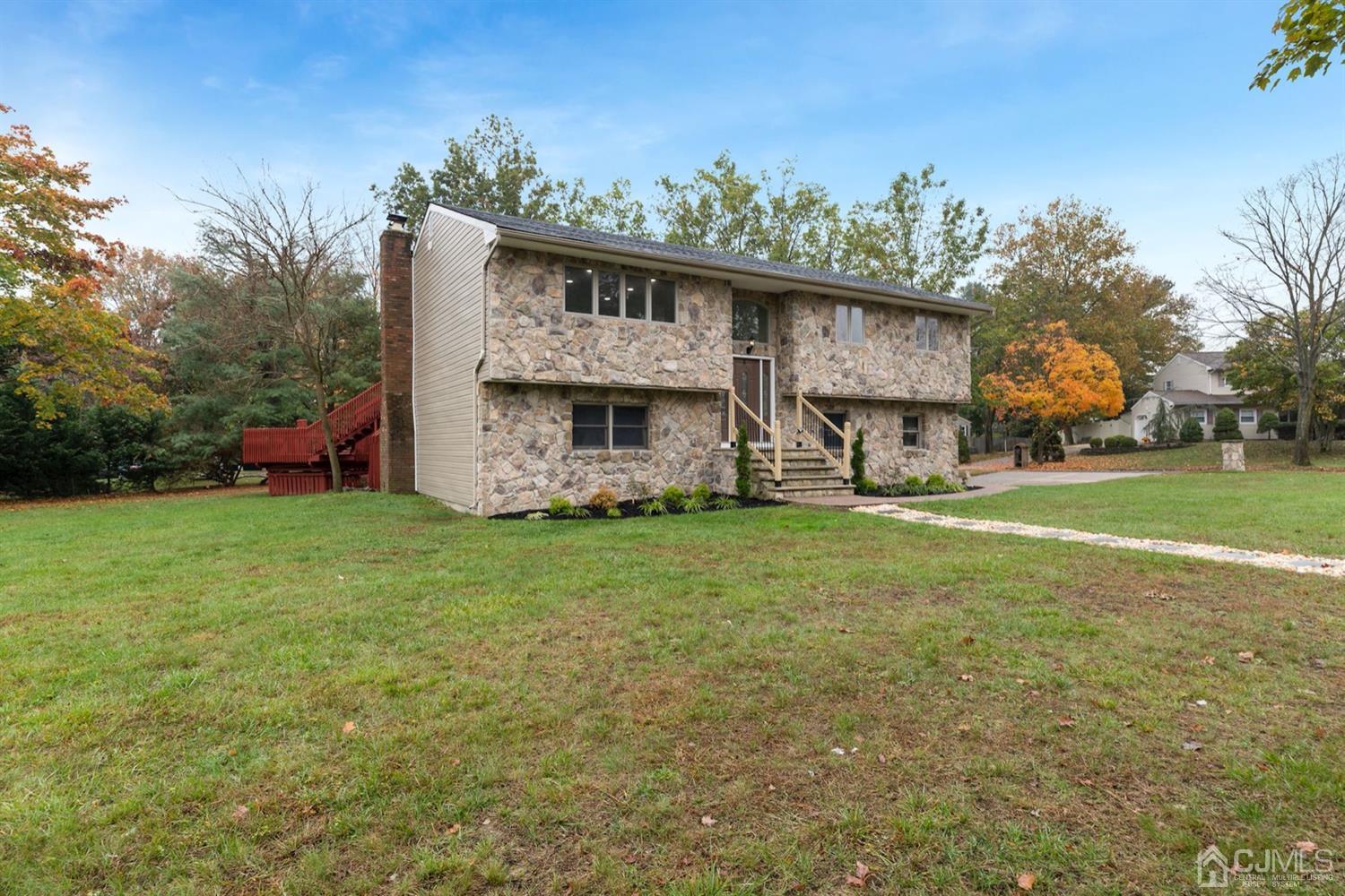 4 Buck Road East Brunswick, NJ 08816 - Photo 1 of 31 Gallery Image 1