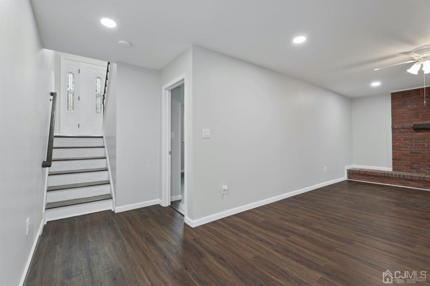 4 Buck Road East Brunswick, NJ 08816 - Photo 11 of 31 Gallery Image 11