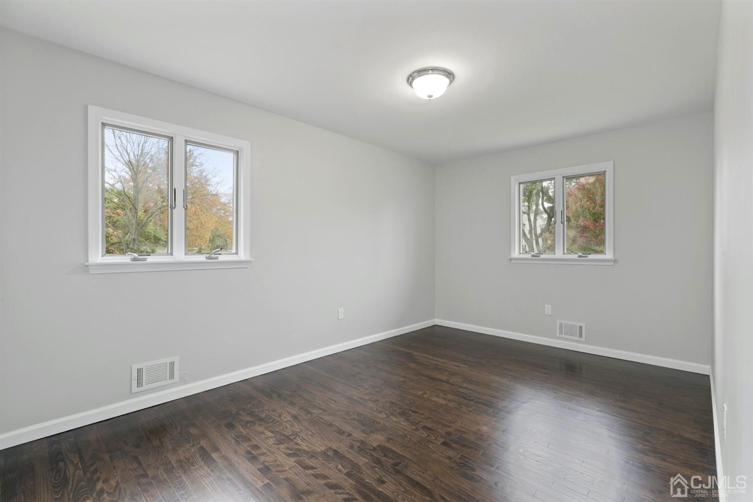 4 Buck Road East Brunswick, NJ 08816 - Photo 14 of 31 Gallery Image 14