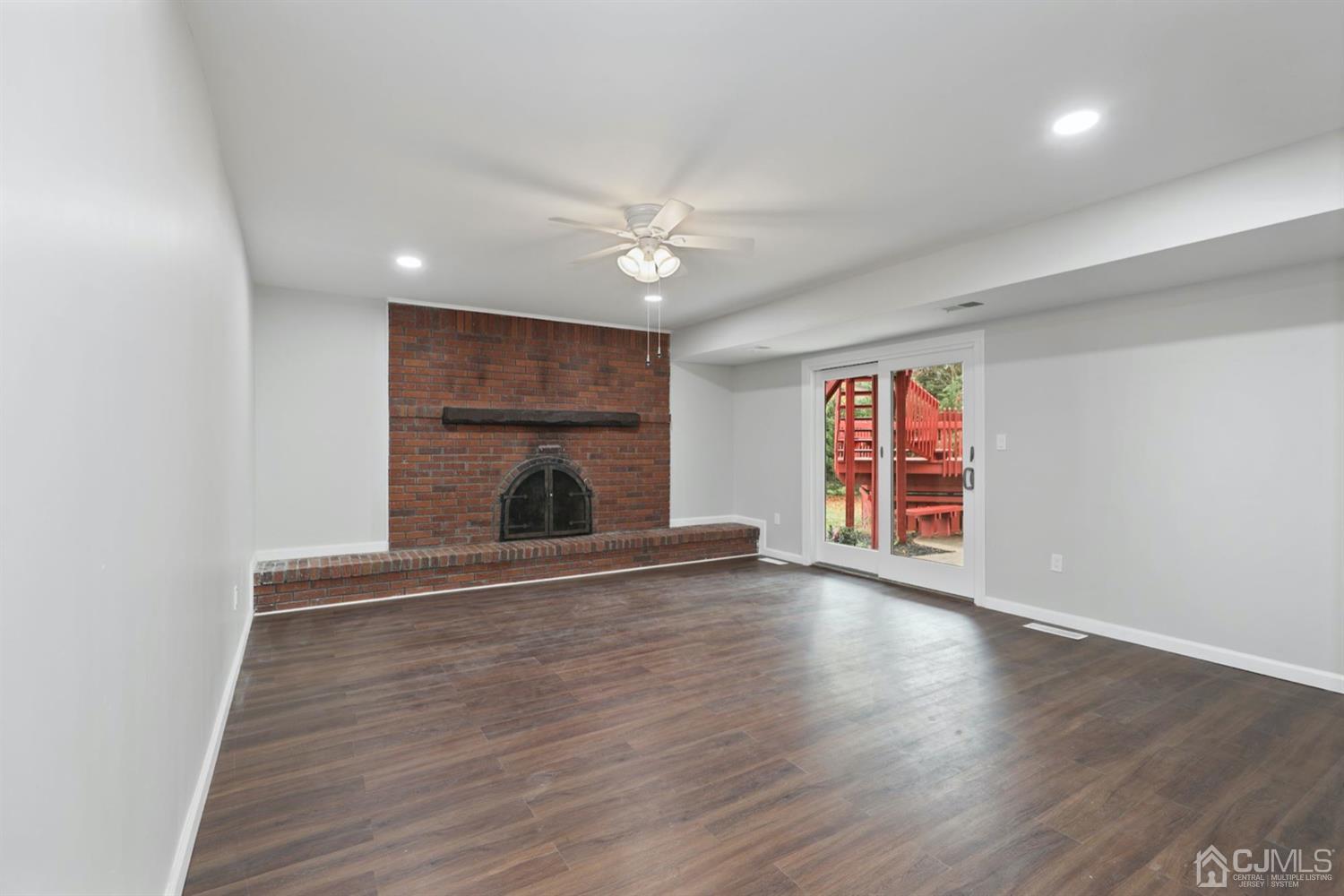 4 Buck Road East Brunswick, NJ 08816 - Photo 24 of 31 Gallery Image 24