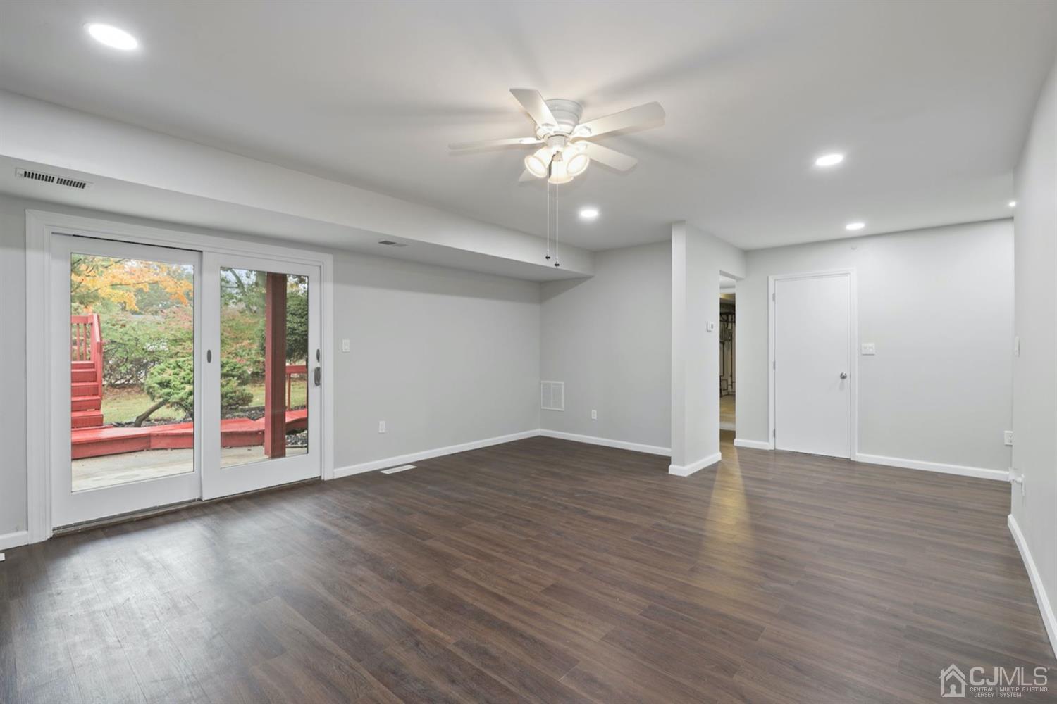 4 Buck Road East Brunswick, NJ 08816 - Photo 27 of 31 Gallery Image 27