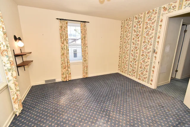 $215,000 | 201 South Grant Avenue, Fowler, IN 47944