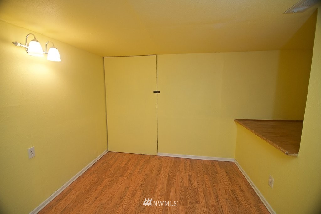 23422 Locust Way Bothell, WA 98021 - Photo 18 of 20