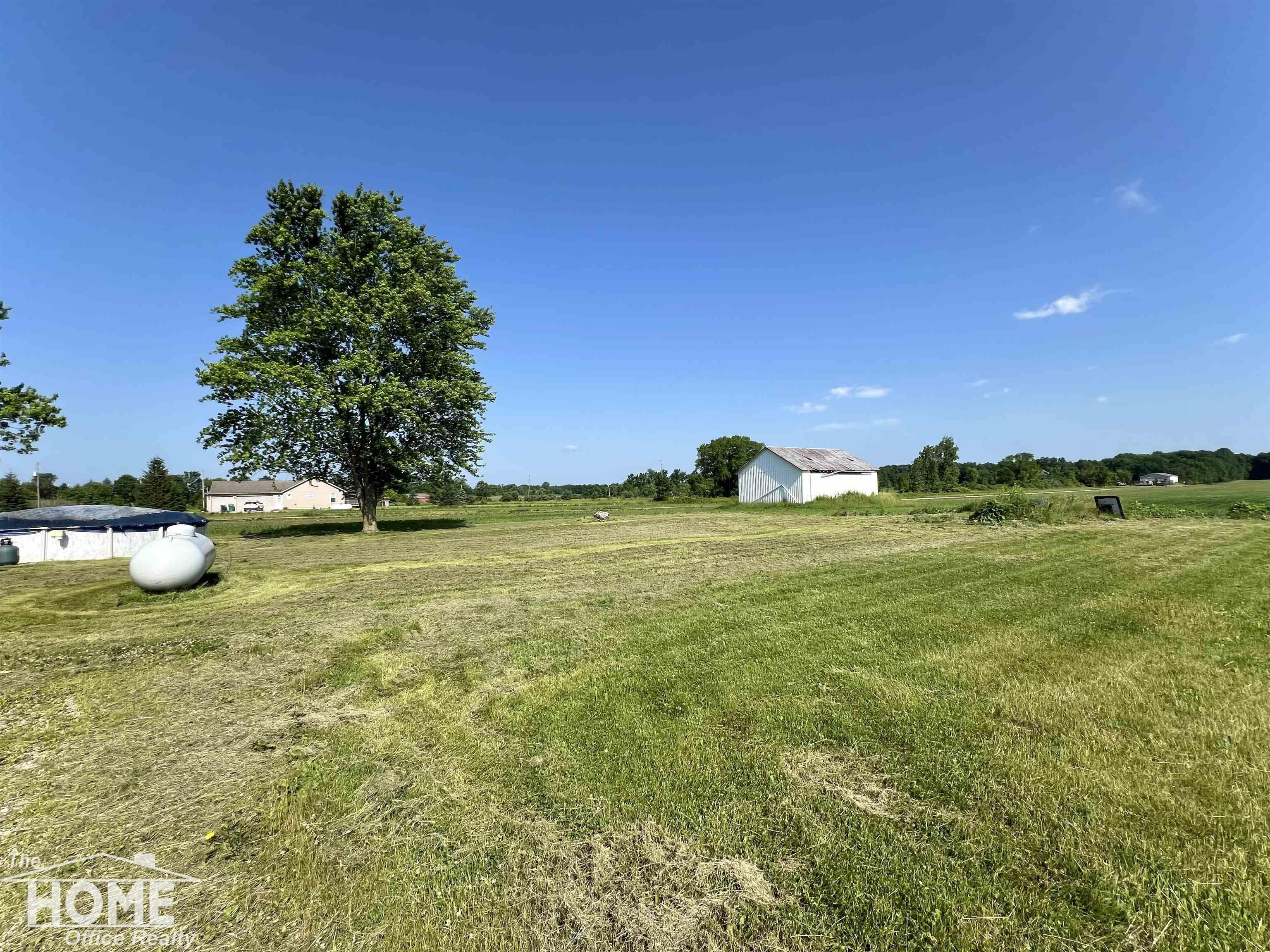 10306 Reid Road Swartz Creek, MI 48473 - Photo 36 of 39 50179291-e48cce32-2771-4cbe-bc18-5a438fdcd073.JPG