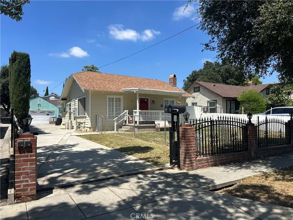 $1,199,800 | 67 North Oak Avenue, Pasadena, CA 91107