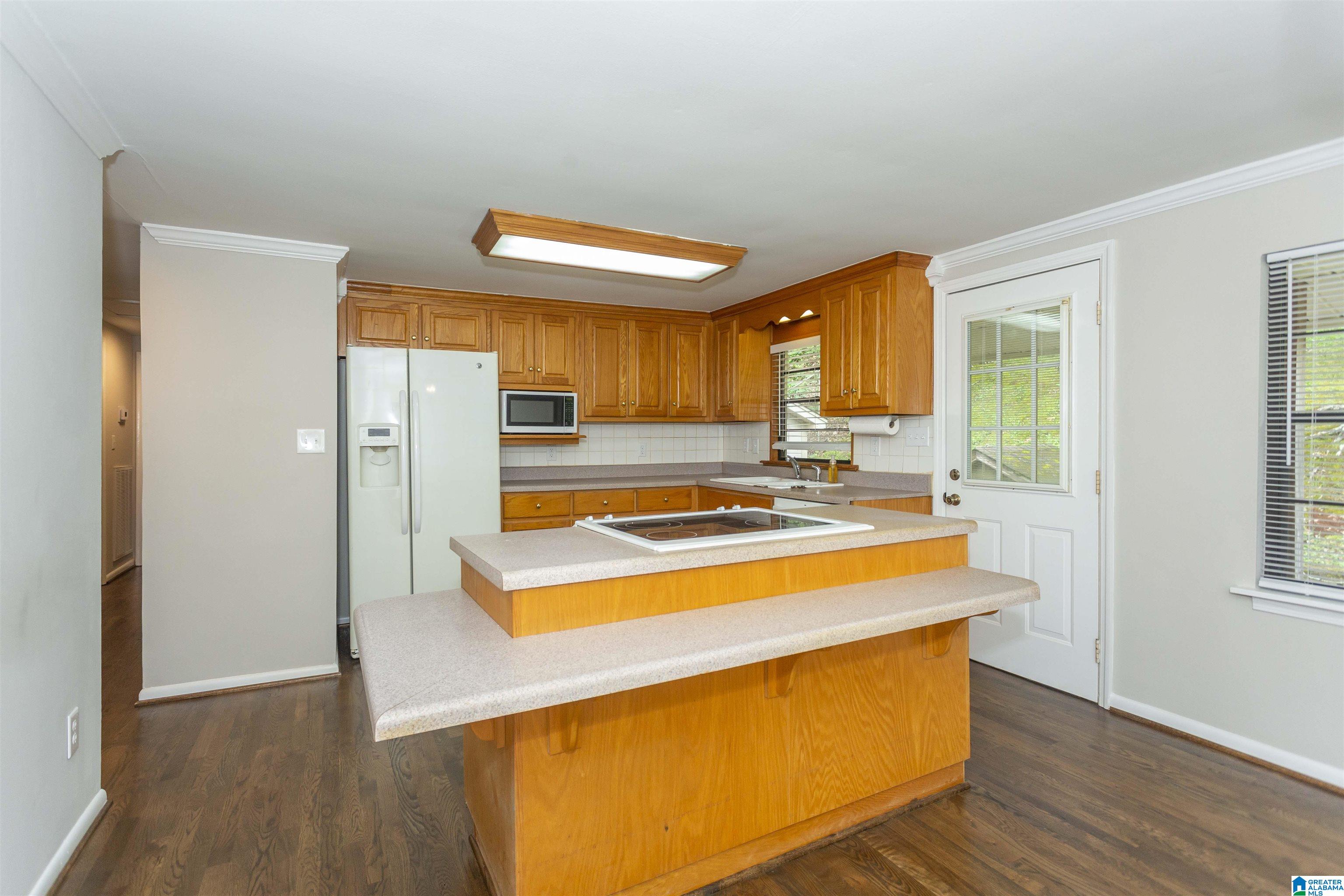 5813 Amber Hills Road Birmingham, AL 35210 - Photo 10 of 24