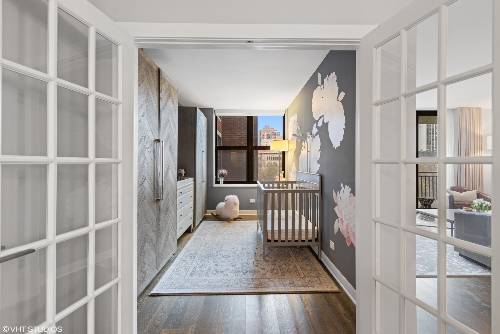 55 West Delaware Place, Unit 613 Chicago, IL 60610 - Photo 16 of 29 a view of a hallway