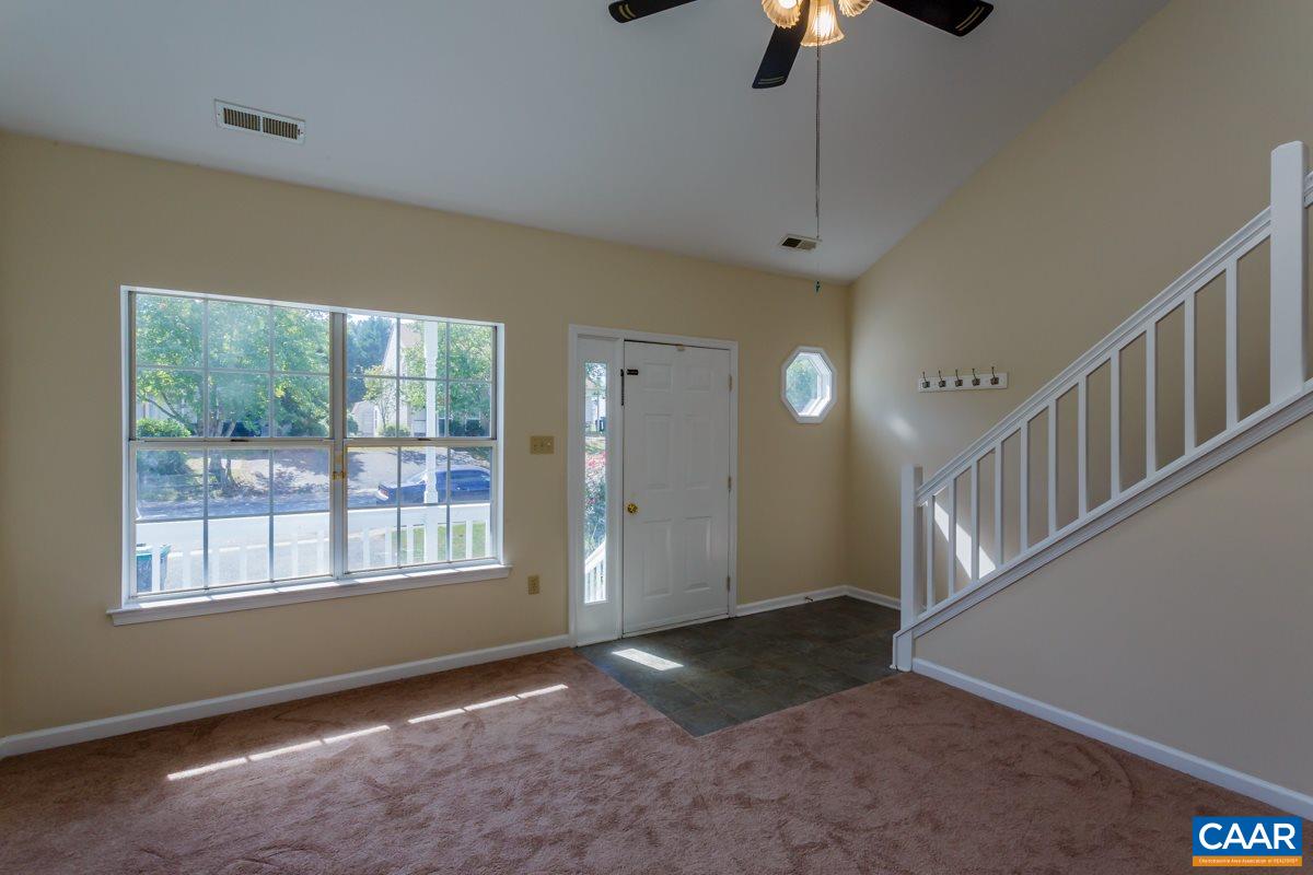412 Riverside Avenue Charlottesville, VA 22902 - Photo 3 of 32 Gallery Image 3
