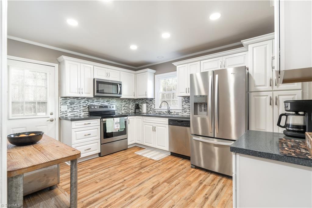1058 Cresthaven Road Lewisville, NC 27023 - Photo 12 of 39 Gallery Image 12