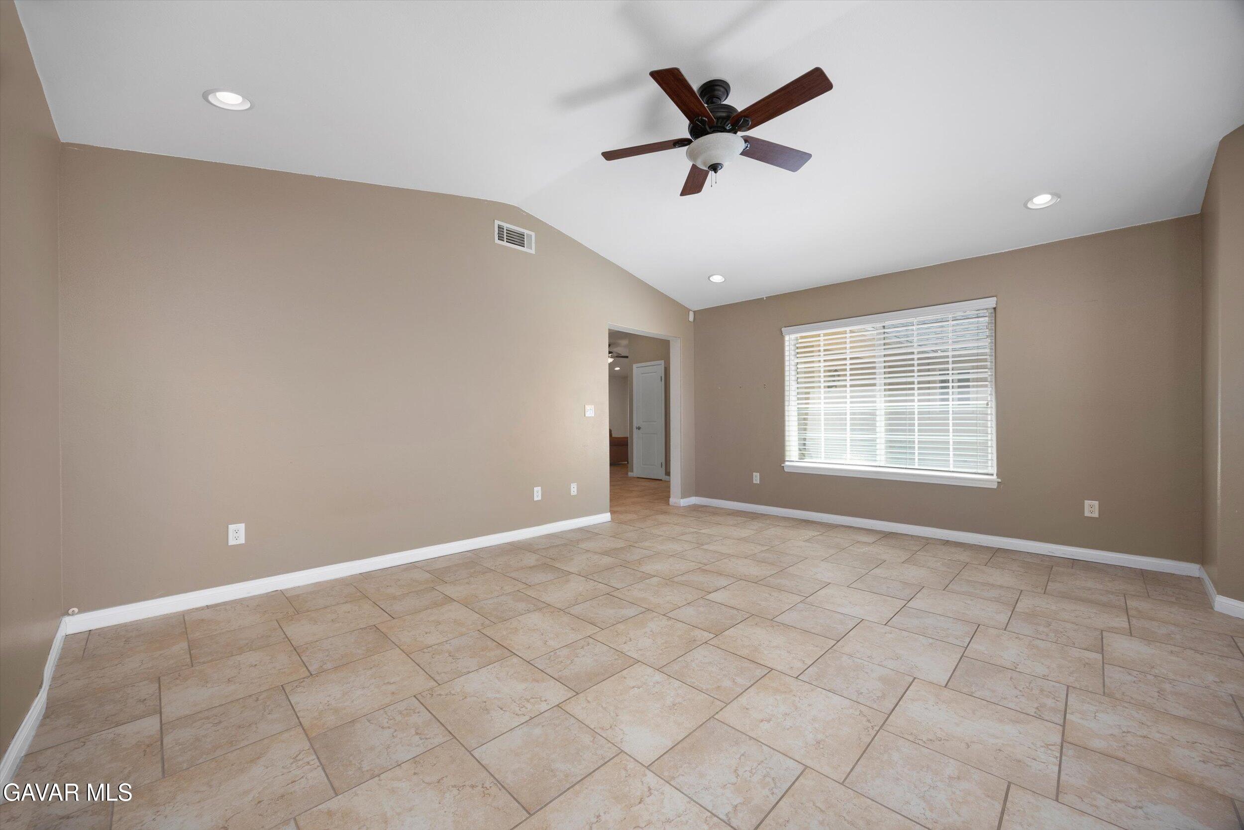 4961 Montiverde Road Mojave, CA 93501 - Photo 29 of 57 a view of an empty room with a window