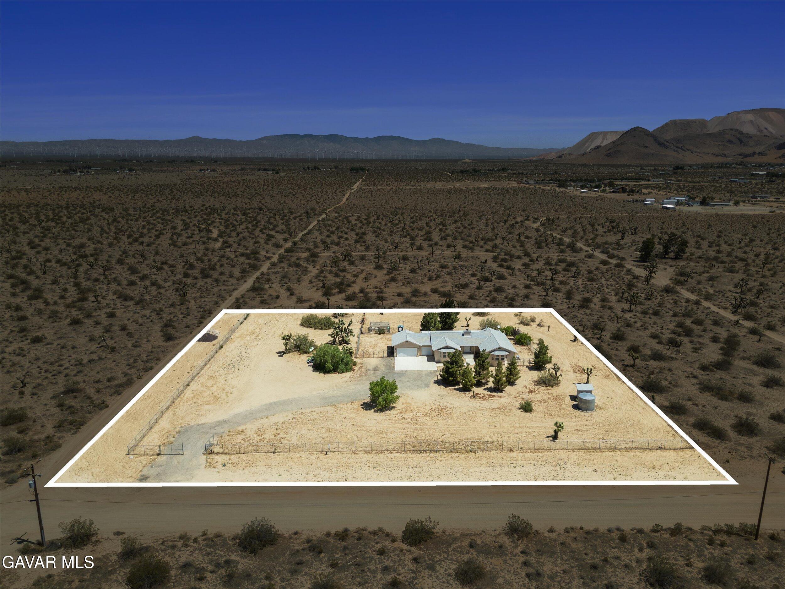 4961 Montiverde Road Mojave, CA 93501 - Photo 54 of 57 a view of a lake