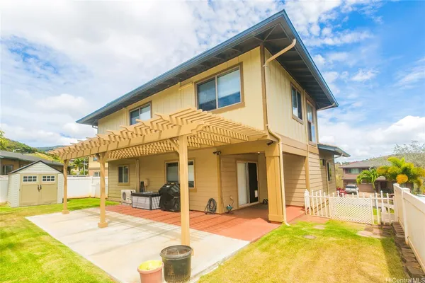 $4,500 | 92-1377 Punawainui Street, Kapolei, HI 96707