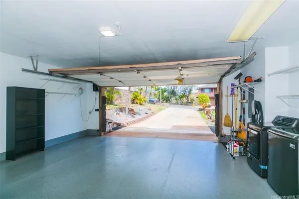 $4,500 | 92-1377 Punawainui Street, Kapolei, HI 96707