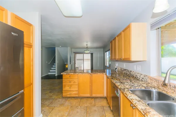 $4,500 | 92-1377 Punawainui Street, Kapolei, HI 96707