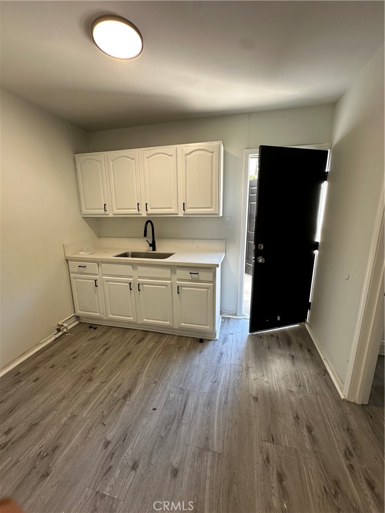 304 West Cedar Street, Unit A Compton, CA 90220 - Photo 3 of 3