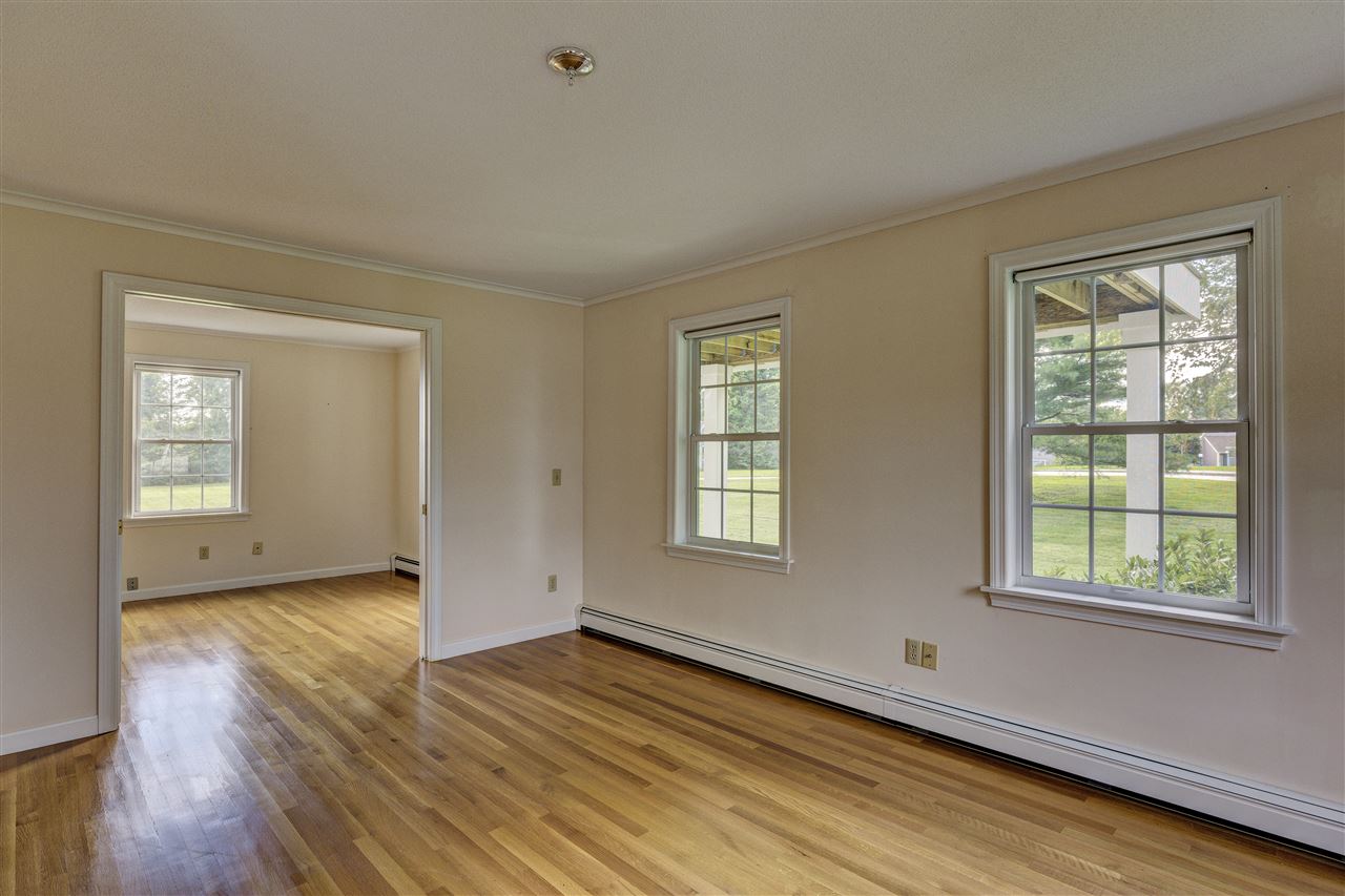 87 County Road New London, NH 03257 - Photo 17 of 37