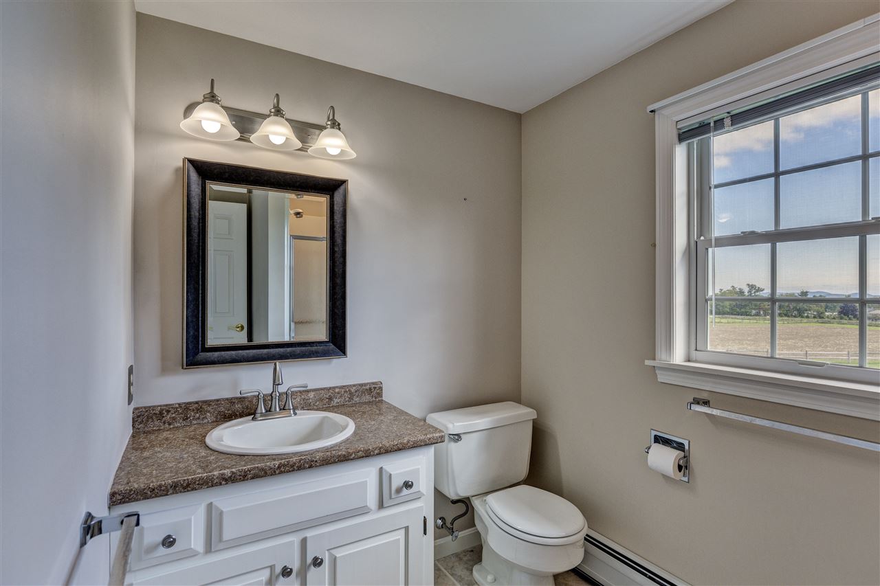 87 County Road New London, NH 03257 - Photo 23 of 37