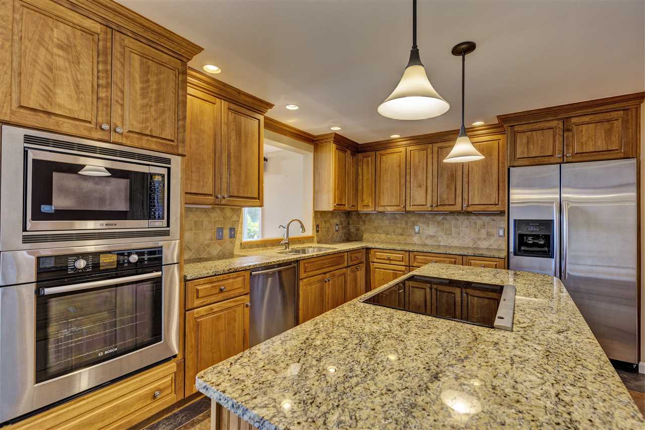 87 County Road New London, NH 03257 - Photo 6 of 37