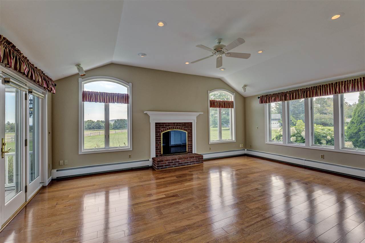 87 County Road New London, NH 03257 - Photo 10 of 37