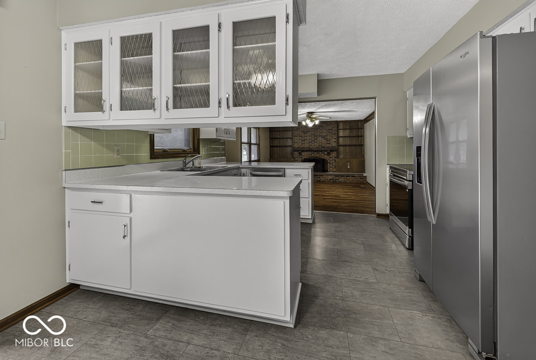 4334 Fairview Road Greenwood, IN 46142 - Photo 29 of 48 Gallery Image 29