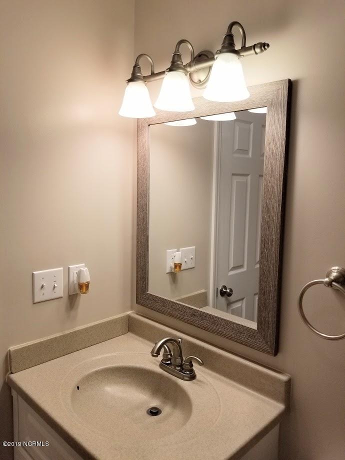 159 Kingsbridge Road Hubert, NC 28539 - Photo 33 of 47 k11