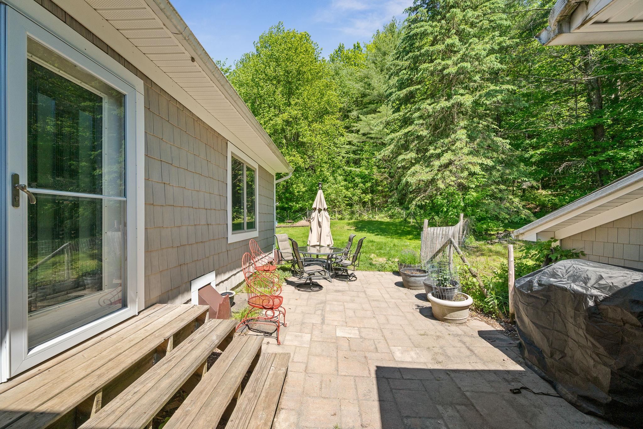 2021 Huntington Road Richmond, VT 05477 - Photo 40 of 58