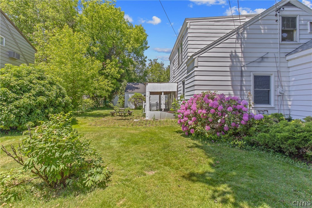 201 Sheridan Road Salina, NY 13090 - Photo 26 of 31