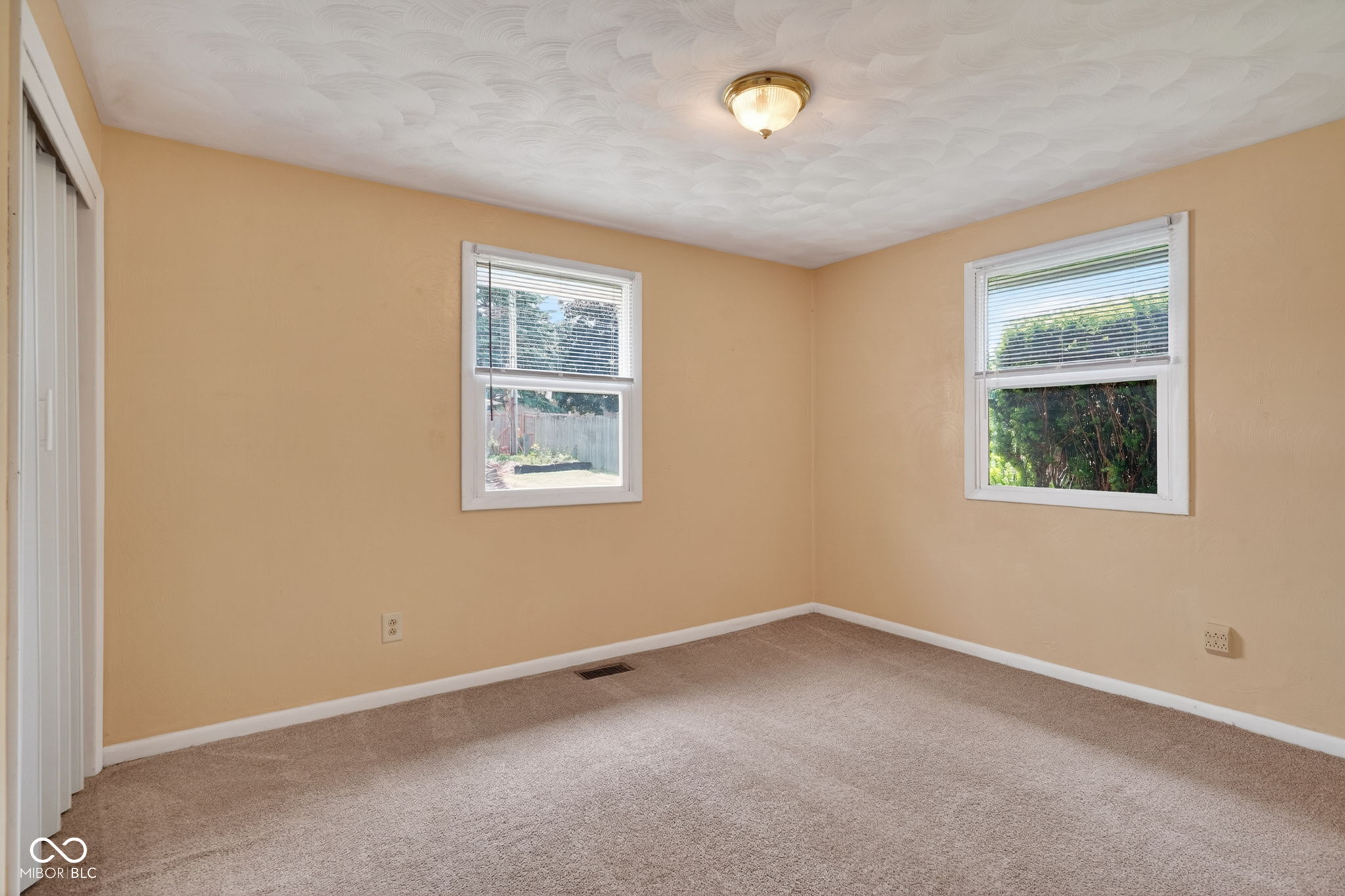 209 Ann Avenue Pendleton, IN 46064 - Photo 26 of 37