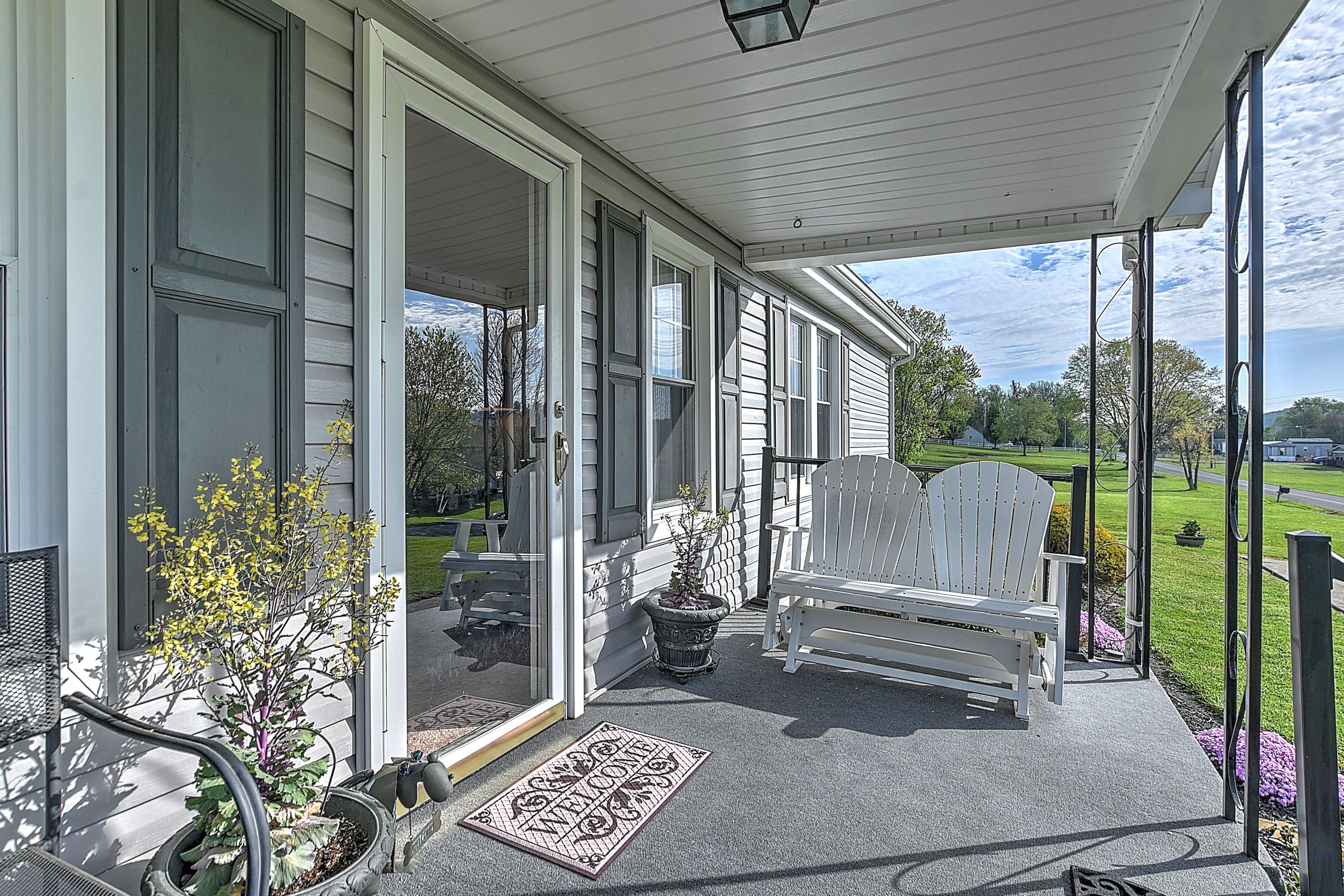 1555 Whitehouse Road Greeneville, TN 37745 - Photo 4 of 57 1555 Whithouse Rd-5