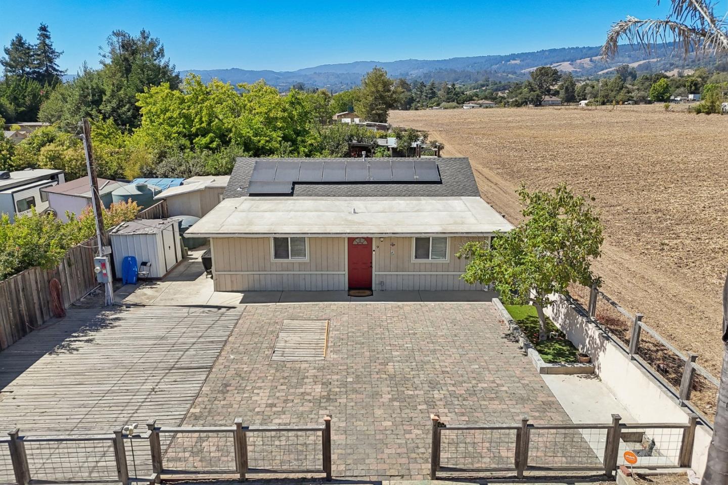 9 Hughes Road Watsonville, CA 95076 - Photo 35 of 45 Gallery Image 35