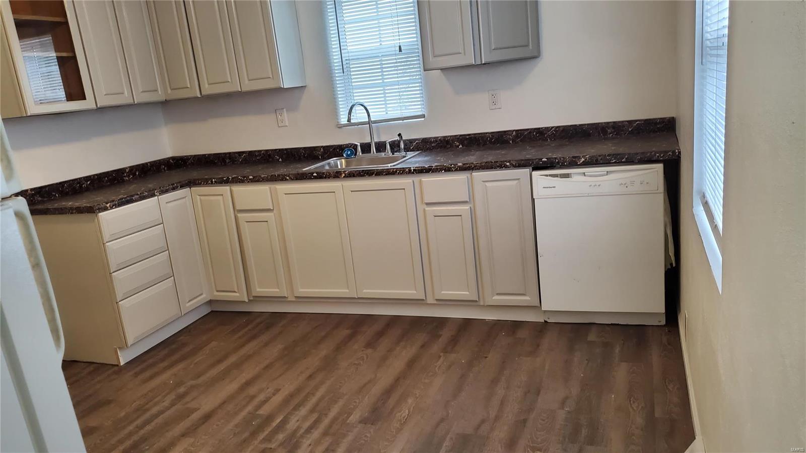 222 Cottage Hill Drive O'Fallon, IL 62269 - Photo 14 of 32 Gallery Image 14