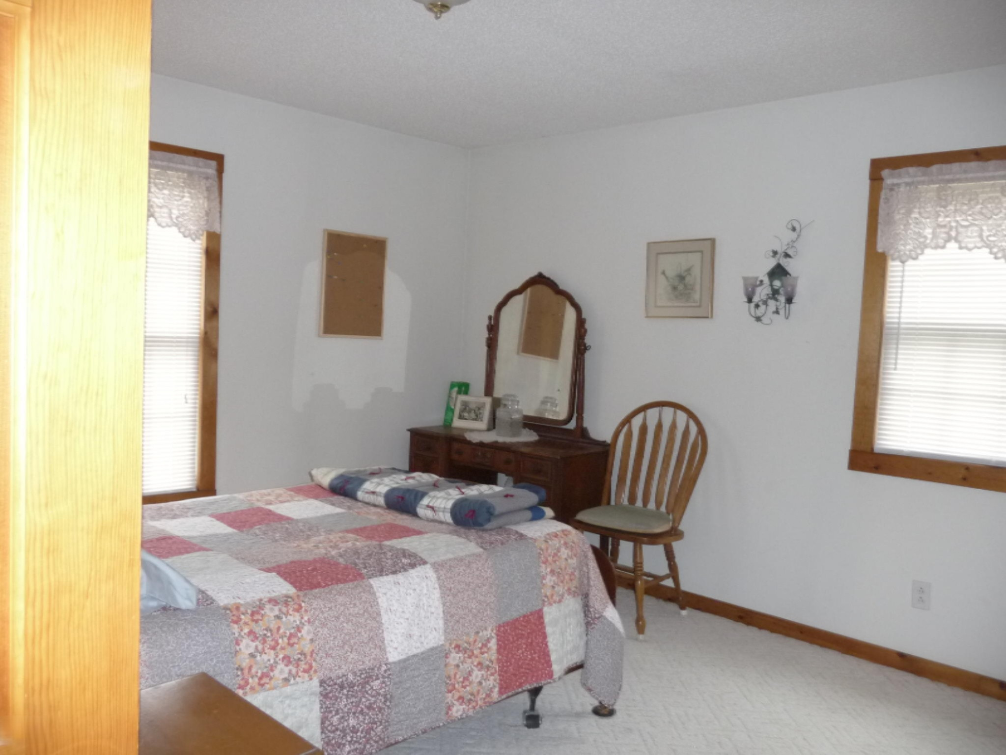 4221 White Road Muskegon, MI 49442 - Photo 13 of 31 P1050610