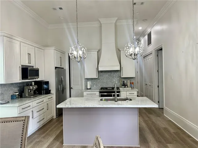 $584,900 | 54 Palmetto, Kenner, LA 70065