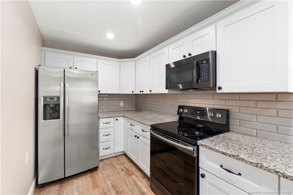 53 North Sewalls Point Road Sewall's Point, FL 34996 - Photo 15 of 53