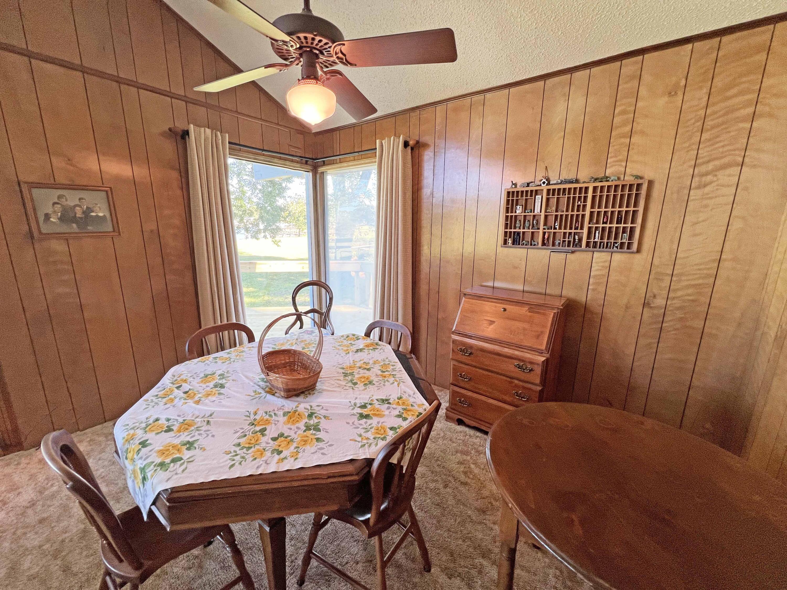 9576 Washington Davis Road Summerton, SC 29148 - Photo 30 of 50 Dining