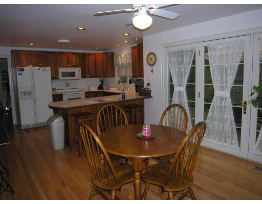 26 Scotland Road Hatfield, MA 01038 - Photo 7 of 11
