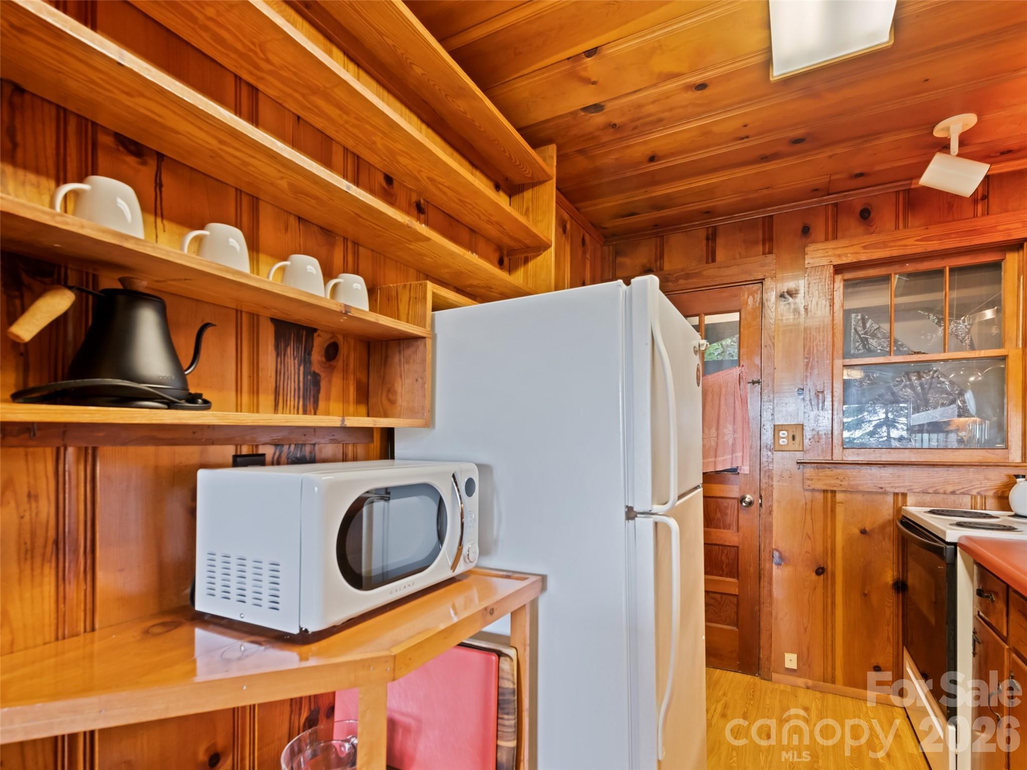 104 The High Road Waynesville, NC 28786 - Photo 22 of 42 Gallery Image 22