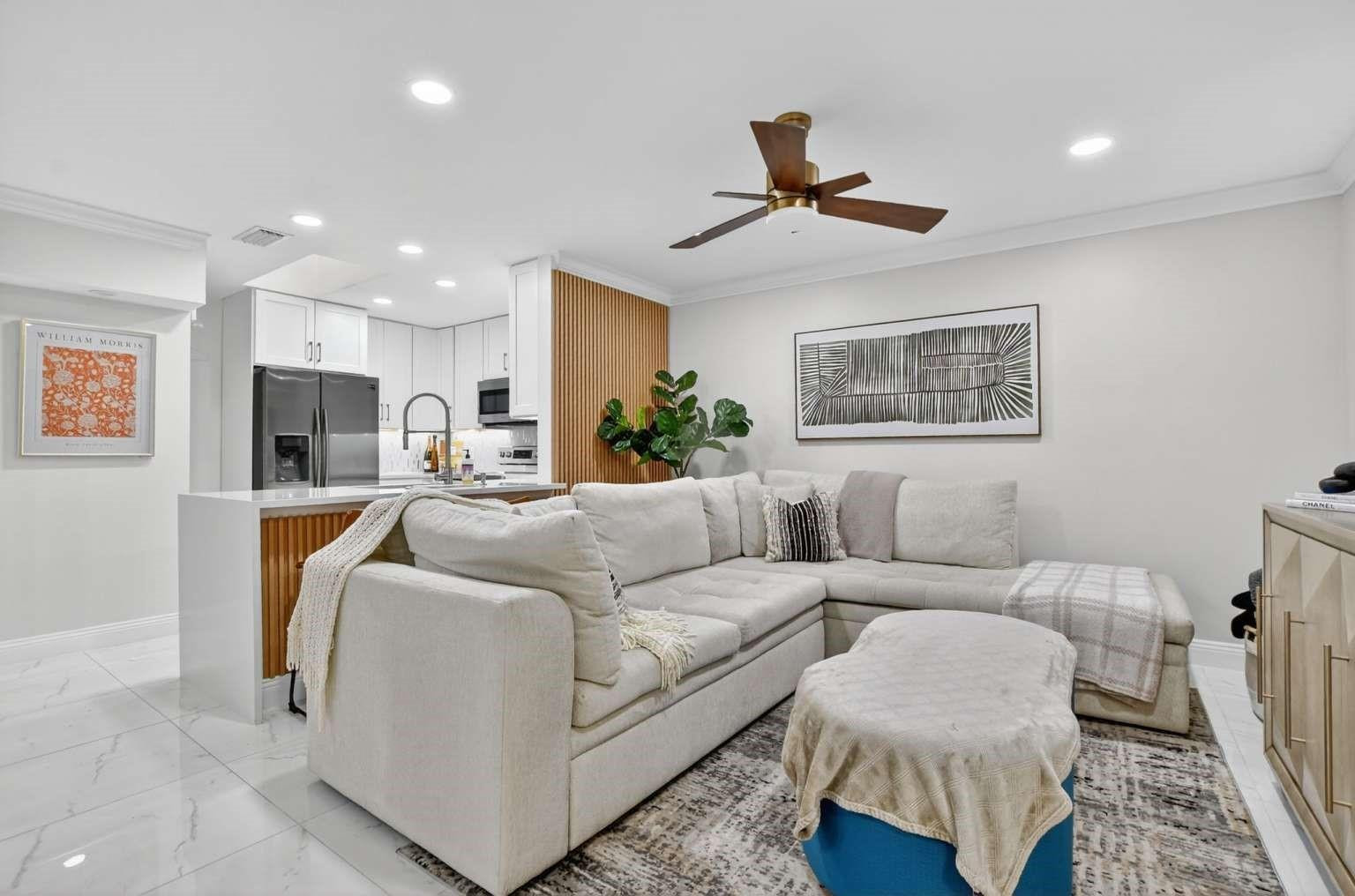 8951 Southwest 19th Street, Unit C Boca Raton, FL 33433 - Photo 18 of 27 Photo 18