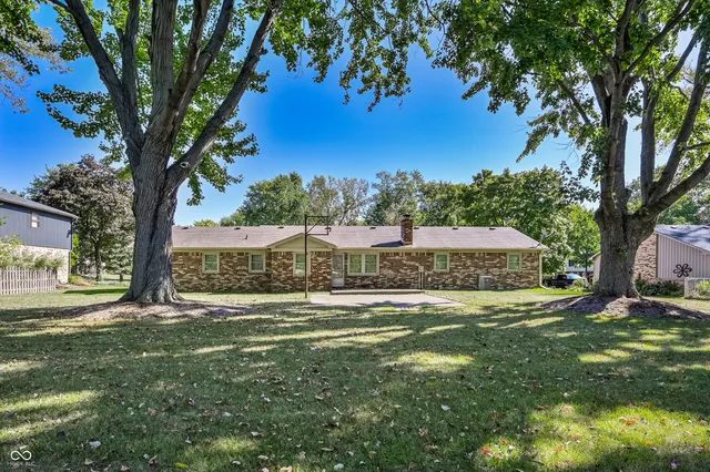 $374,000 | 11230 Rolling Springs Drive, Carmel, IN 46033