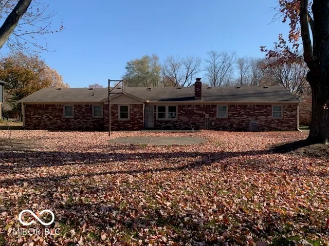 $374,000 | 11230 Rolling Springs Drive, Carmel, IN 46033