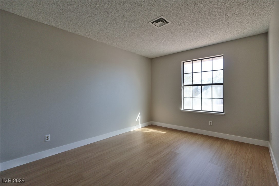 208 Roland Wiley Road Las Vegas, NV 89145 - Photo 19 of 26 Gallery Image 19