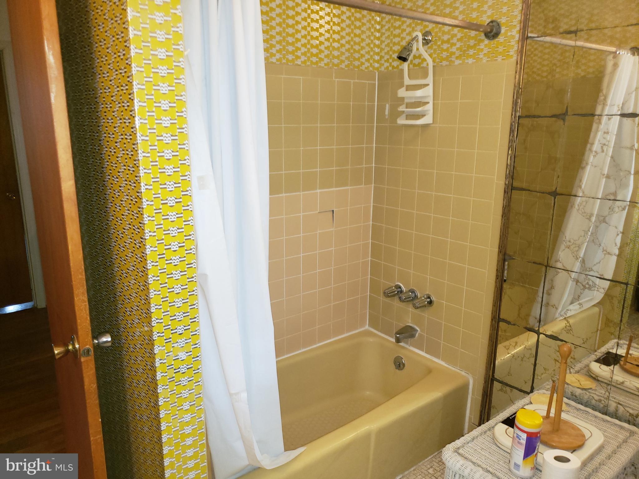 47 Tar Heels Road Hamilton, NJ 08619 - Photo 17 of 24 Gallery Image 17